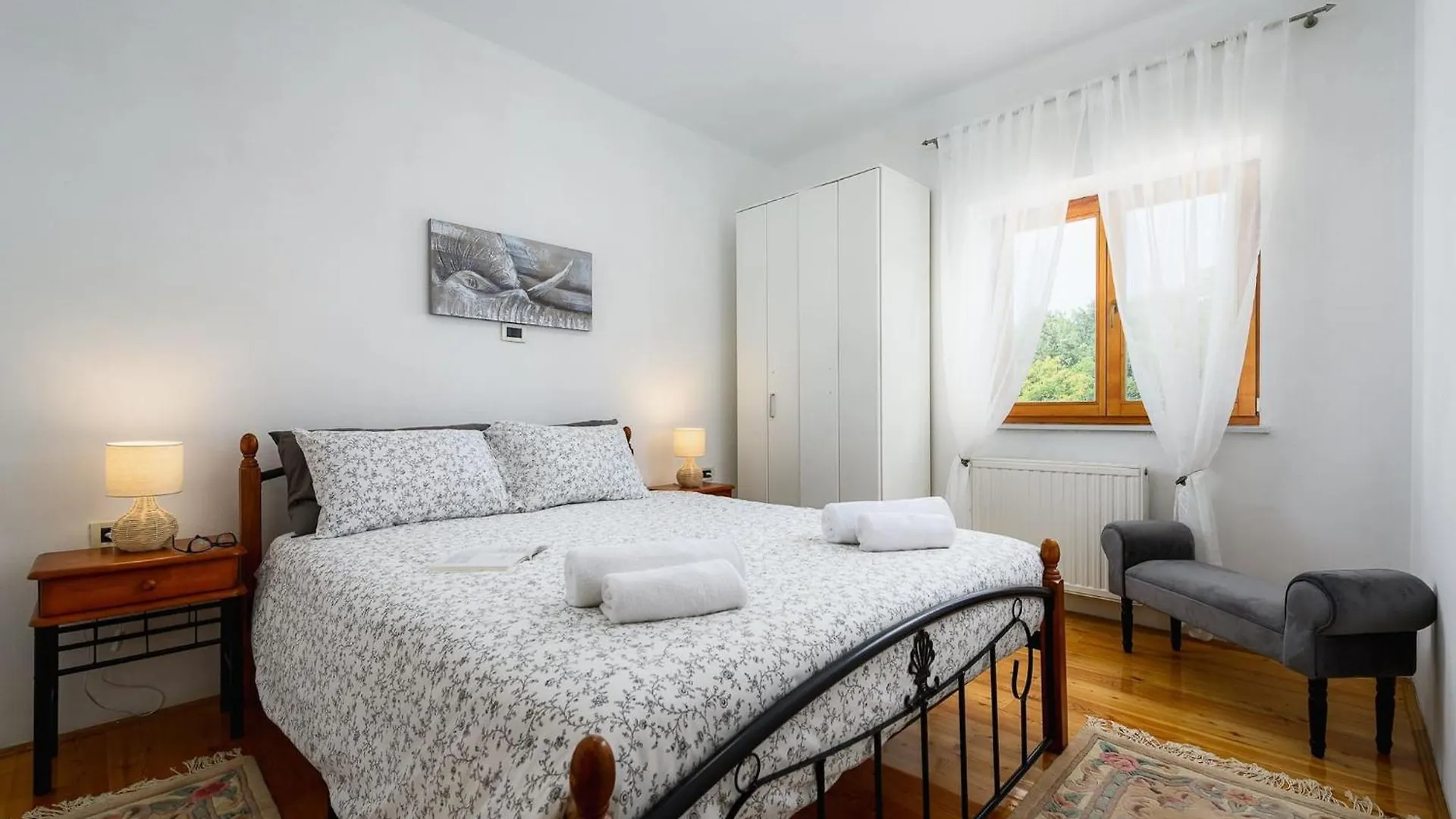 Apartment Lara With Swimming Pool - Paradiz Labin