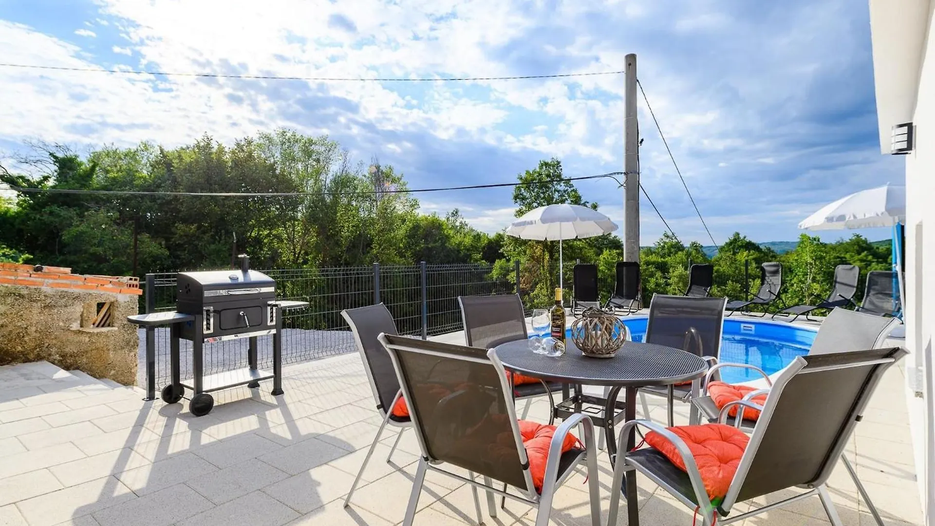 Apartment Lara With Swimming Pool - Paradiz Labin  Croatia